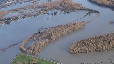 Skagit river flooding paramotor view