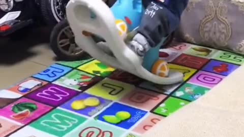 baby playing funn