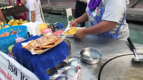 Thailand crepe cake is so delicious