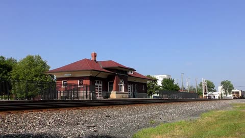 Morning Berea, OH Trains NS and CSX