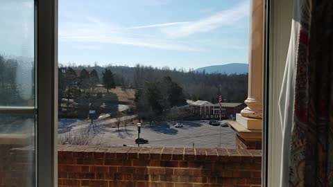 Natural Bridge Hotel: A Beautiful Morning Mountain View