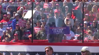 Rally attendee faints in the middle of Trump speech in Wisconsin