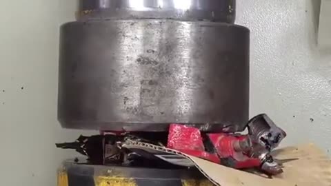 hydraulic press