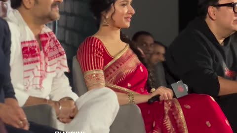 Shraddha Kapoor in this beautiful red saree today is giving us major shaadi vibes