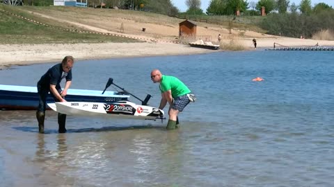 4 HUGE RC POWERBOATS RACE / FANTASTIC SPEEDBOATS IN ACTION