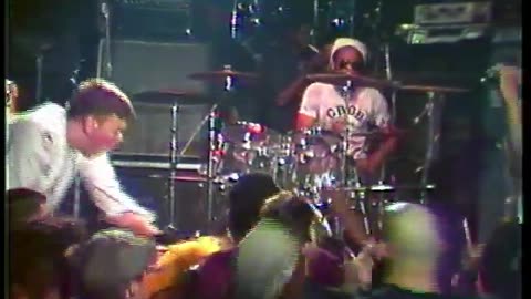 "Big Takeover" (Live) - Bad Brains - New York, CBGB - December 25, 1982