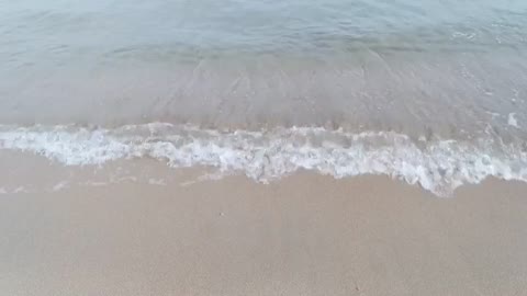 Hi) Sea and waves