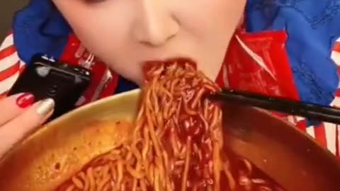 asmr eating noodles challange