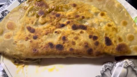 Chicken creamy paratha