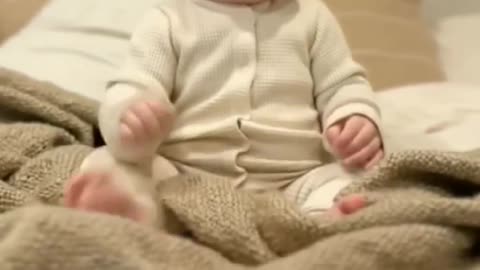 Cute baby viral video 37