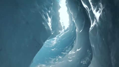 Ice Hunters: Cave of Dreams