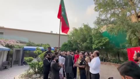 Imran Khan Pti Flag 🥰 #trending #short #shortvideo