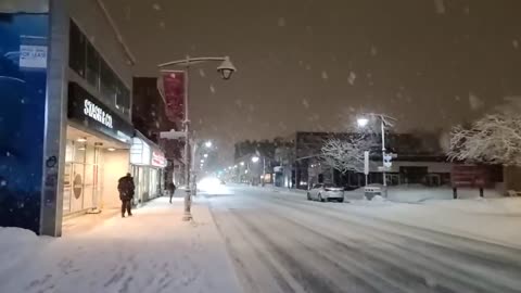 Ottawa - Monday night snow walk from Parliament to Lansdowne Park - Bank Street - March 7 2022