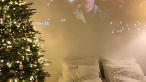 Best Bedroom Decoration Idea for your christmas eve