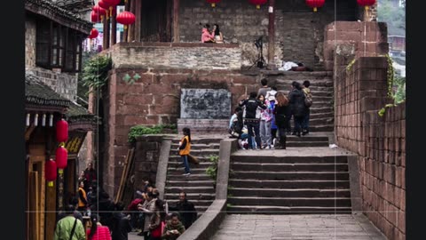 Fenghuang, the ancient town that takes you back in time