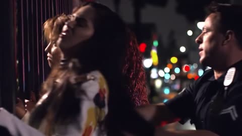 Maggie Lindemann _ pretty girl (official music video )../