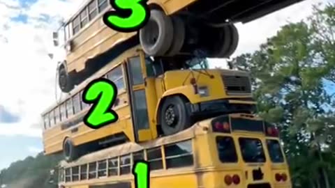 How many school buses holds ???????