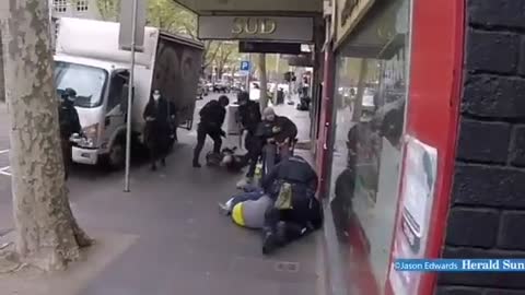 Police brutality, Melbourne, Australia, 2021