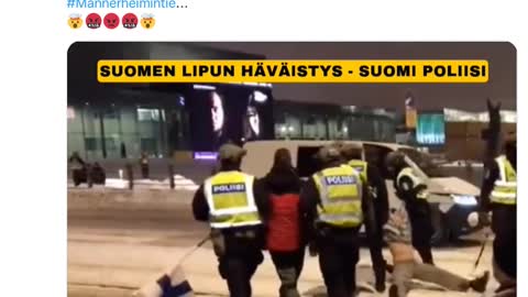 Minä olen Suomi Poliisi ja häpäisen Suomen lipun 05,02,2022 .