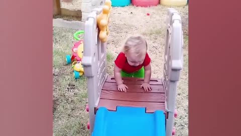 Funny!!! Babies funny fails