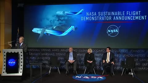 Equipping_the_Space_Station_to_Produce_More_Power_on_@NASA_–_