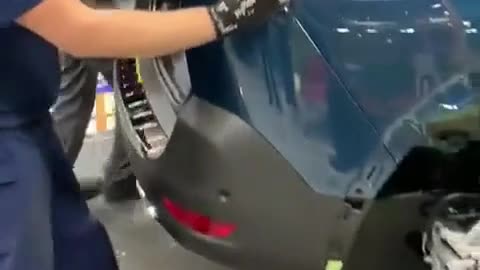 Docking the car panel, this working step is already familiar.