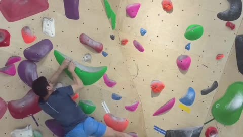 When you flash a rock with your knee, V5