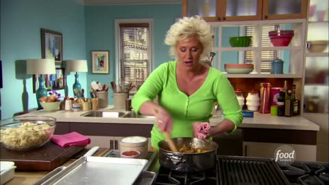 Anne Burrell's Sausage-Apple-Walnut Stuffing Secrets of a Restaurant Chef