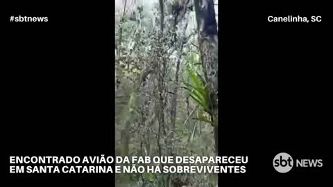 Encontrado avião da FAB que desapareceu em SC; tripulação morre