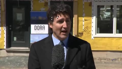 Trudeau gets HECKLED in Dartmouth, Nova Scotia today at Press Conference