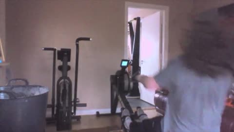 Rowing machine sprint