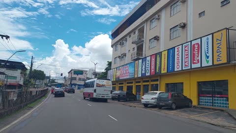 Um passeio de carro pelas ruas de Manaus,A ride by car at Manaus streets