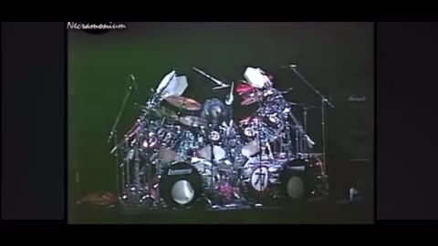 Eric Carr Drum Solo & War Machine Live 1988 In Japan