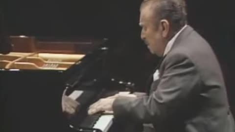 Arrau plays Beethoven