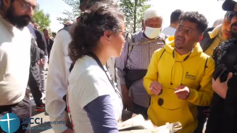 Different Qurans are both Different and the Same! Speakers Corner