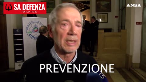 Bertolaso: "Una tessera sanitaria a punti sui corretti stili di vita" e sei finito!