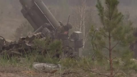 Heavy artillery is working on the positions of Ukraine