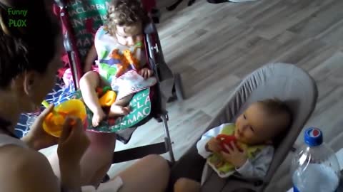 Cute Funny Babies Laughing