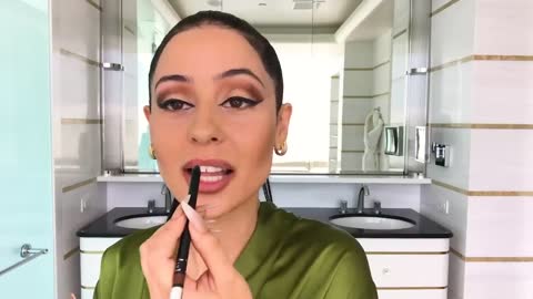 Euphoria’s Alexa Demie Shares Her ’90s Glam Tutorial _ Beauty Secrets _ Vogue