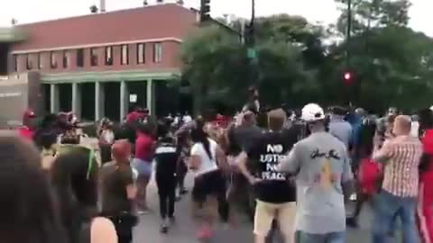 BLM & Antifa Riots 2020 - 2020-08-12-01-22-30-Chicago.mp4