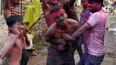 Boys enjoying in Holi festival.😂😂