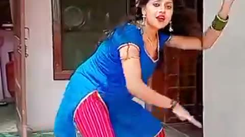 Ayushi bhagat_very nice_beautiful_songs_dance_sexy_look_so _cute_ fanny_super_short_video.