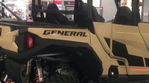 Polaris 2021 General XP 1000 4 Deluxe