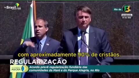 Enquanto tem petista debochando do "pai nosso" nós temos um presidente que glorifica o nosso pai!