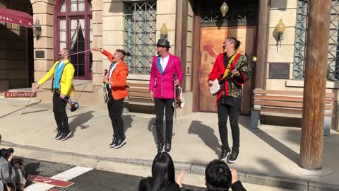 2019/12/24 street performance in USJ