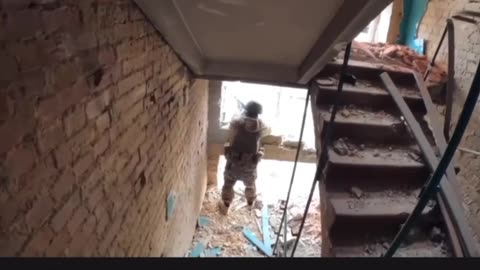 Video of fighting from Russian scouts in Maryinka.