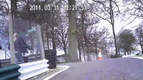 Cadwell Park on a 2001 Triumph TT600 (date stamp on the video is not accurate)