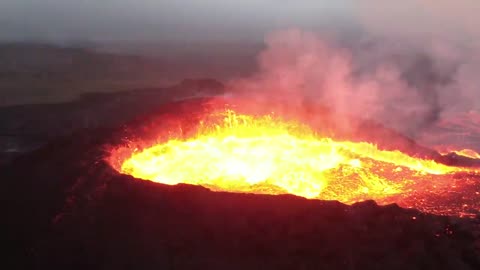 Iceland Geldingadalir Volcano August 14 video with drone