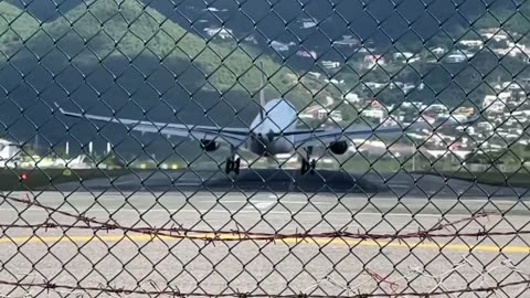 747 Pilot Forgets To Flare