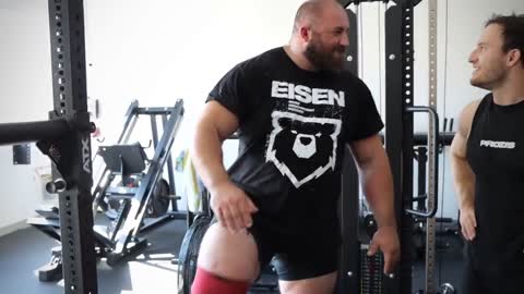 Sascha Huber VS. Strongman